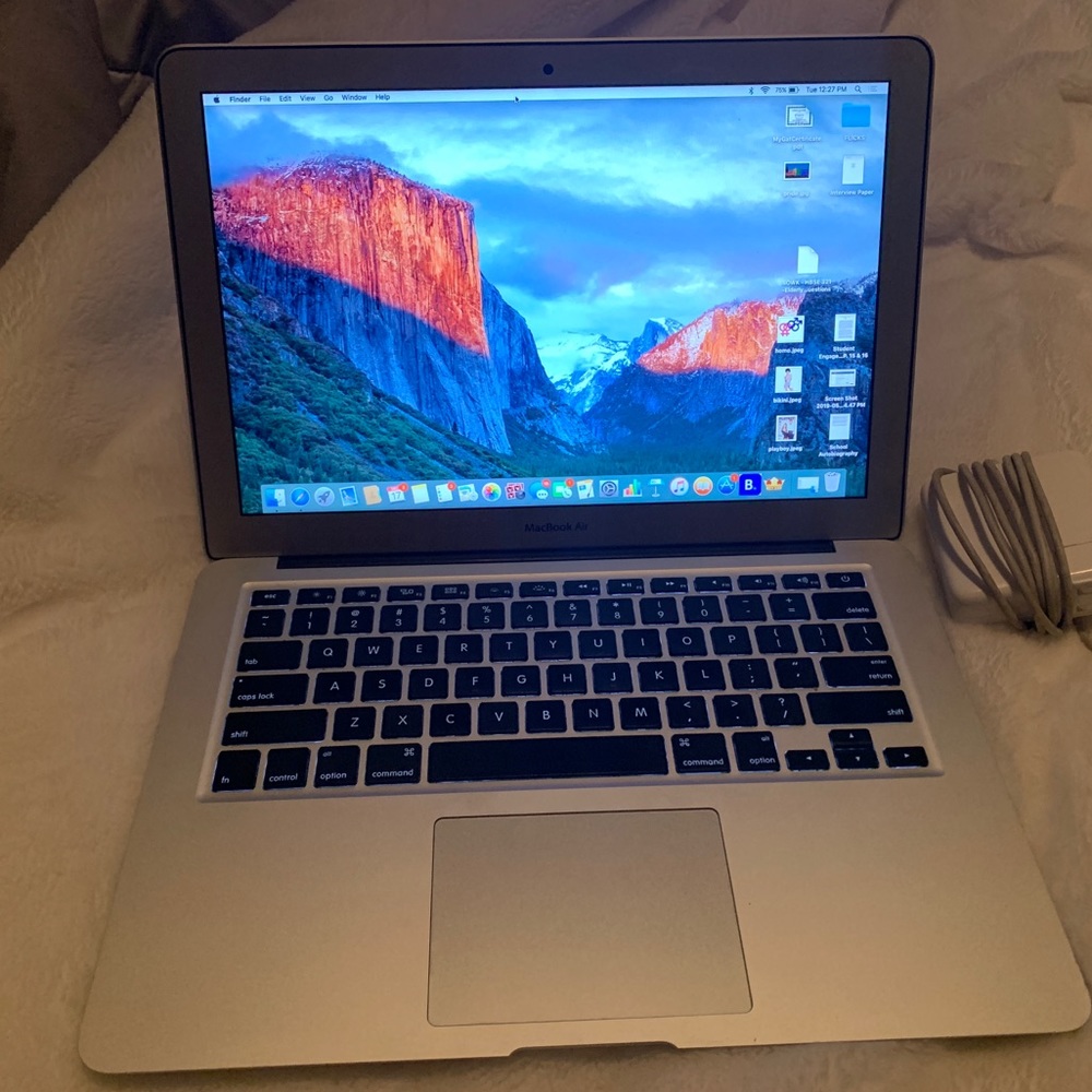 Apple Macbook Air 13 In.